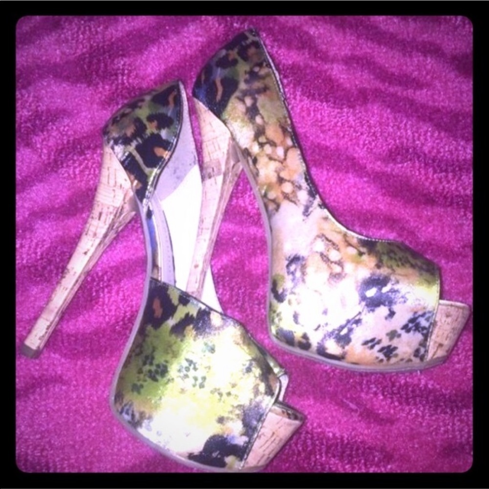 Multiple Patterned Fabric With Cork Heels - image 1